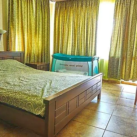 فندق Katalina
