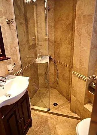 فندق Katalina 4*