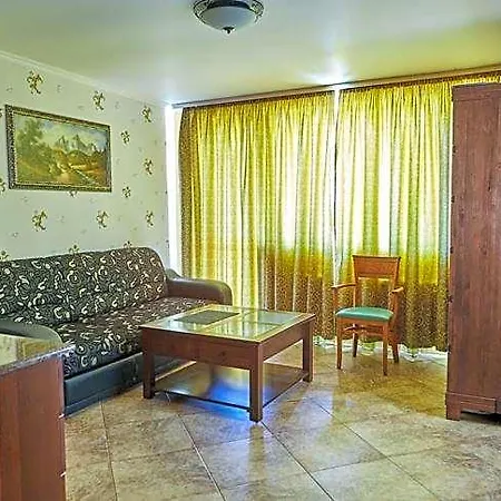 Ξενοδοχείο Katalina Άγιος Κωνσταντίνος και Ελένη